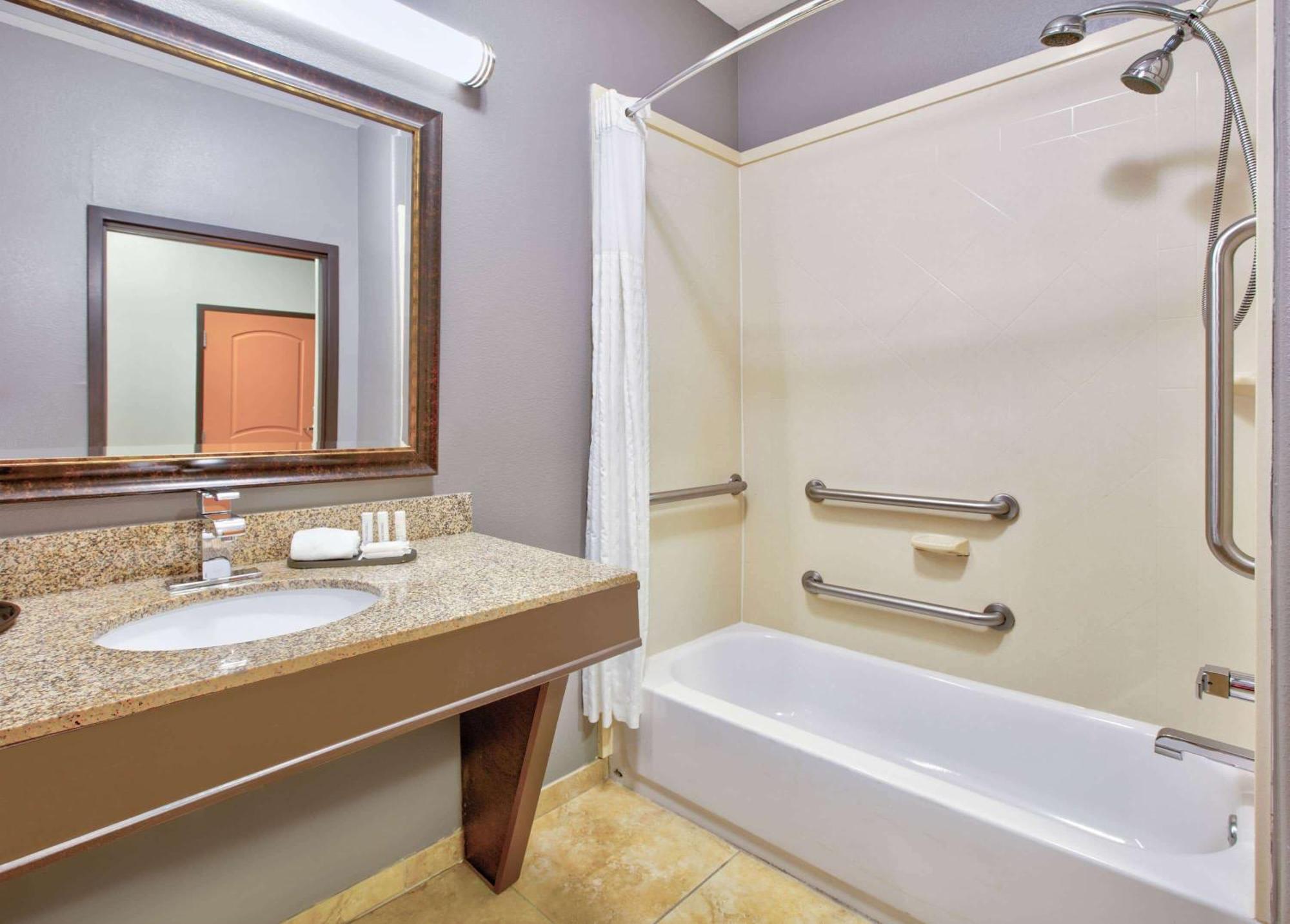La Quinta By Wyndham Little Rock - Bryant Otel Dış mekan fotoğraf